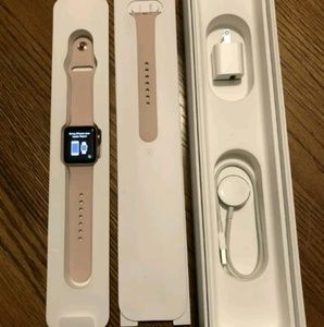 Apple watch series 2 rose gold